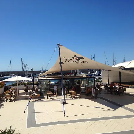 In Sleeps 6 With Pool And Air Con Puerto Calero